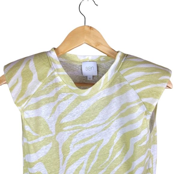 Sen Padded Shoulder Tee Tank Small - Picture 3 of 8